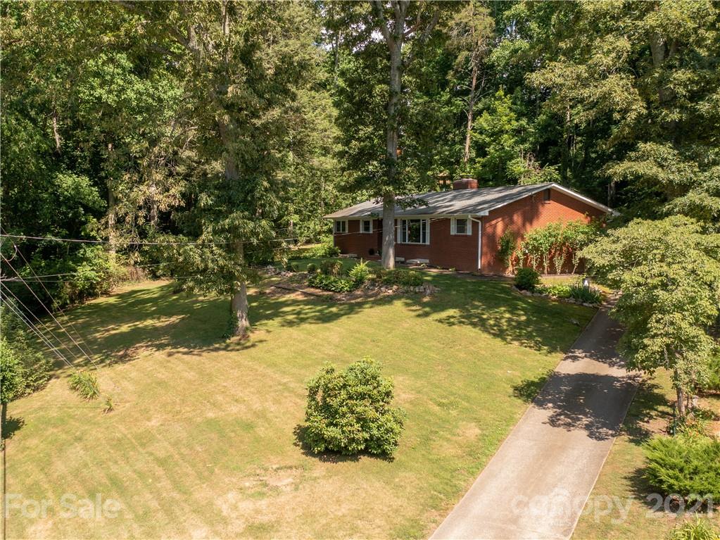 25 Monte Vista Circle Candler NC 28715