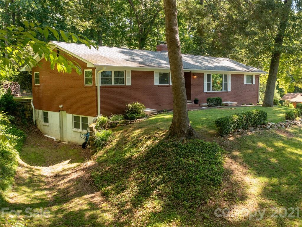 25 Monte Vista Circle Candler NC 28715