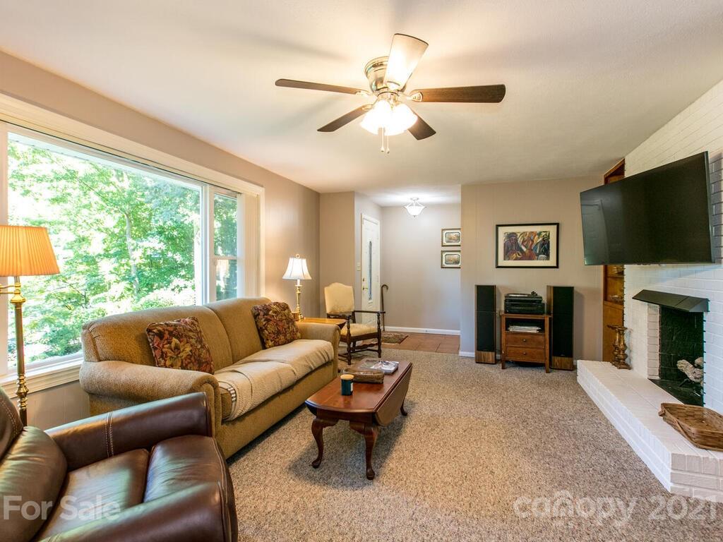 25 Monte Vista Circle Candler NC 28715