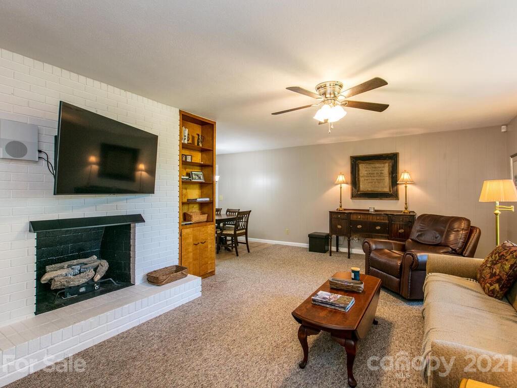 25 Monte Vista Circle Candler NC 28715