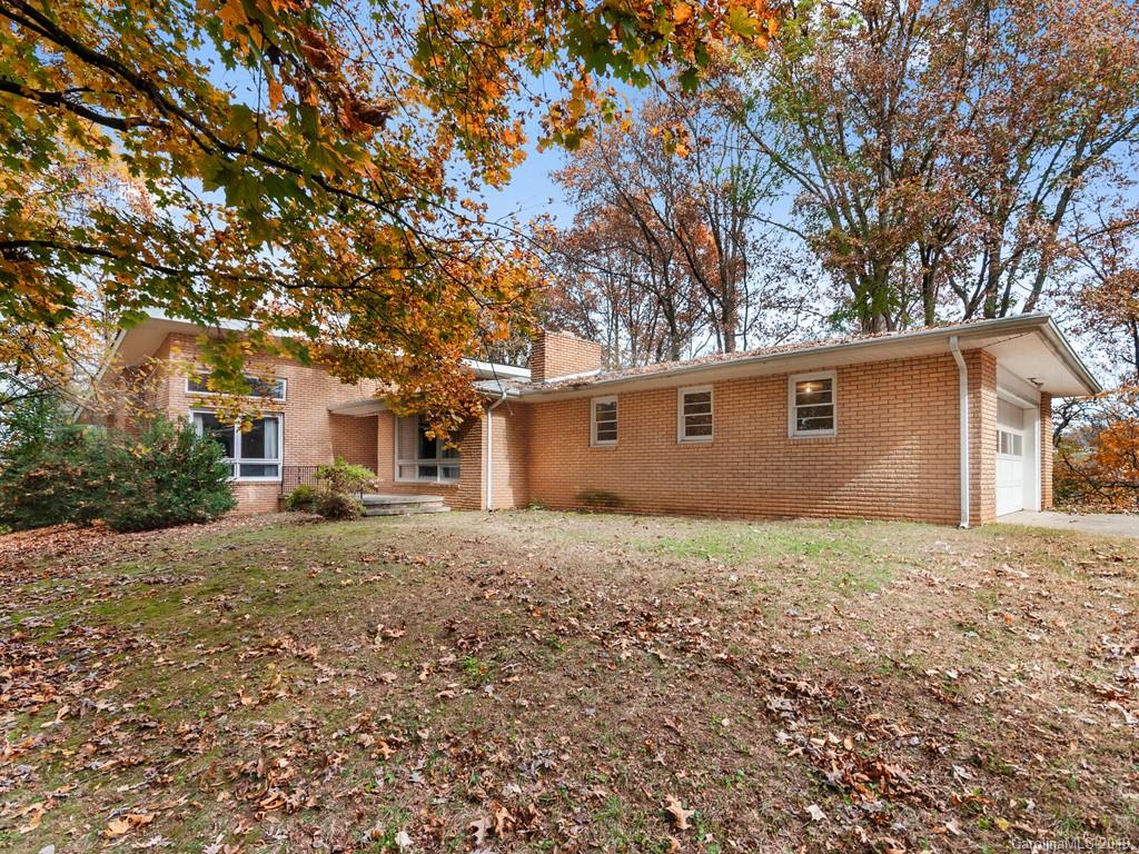 182 Crestridge Drive Waynesville NC 28785