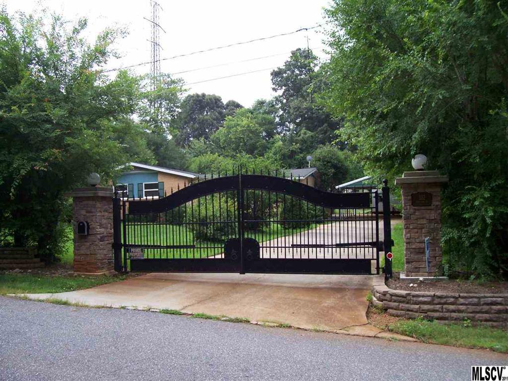 552 24th Avenue NE Hickory NC 28601