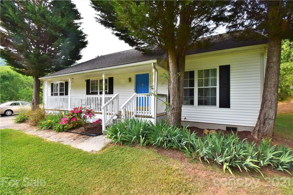 378 S Morgan Branch Road Candler NC 28715