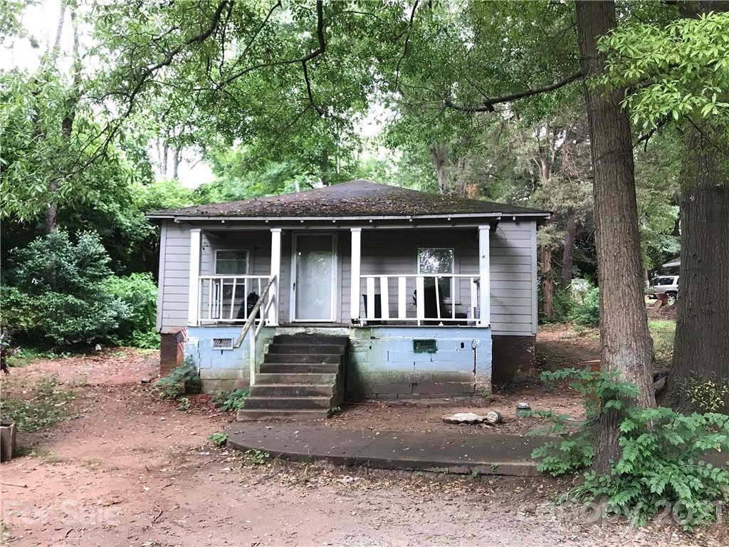 905 Wilmouth Street Shelby NC 28152