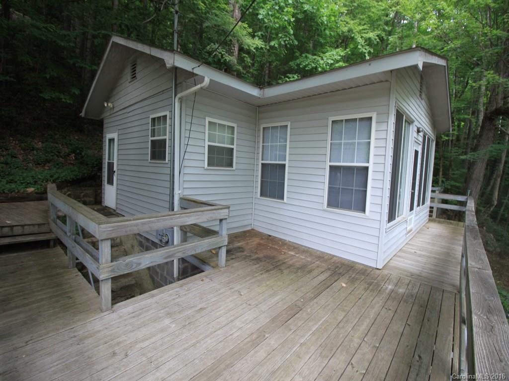 1082 Winter Star Road Burnsville NC 28714