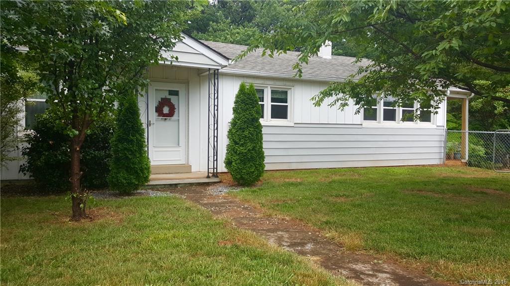 138 Luther Road Candler NC 28715