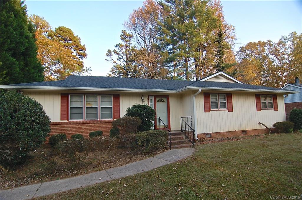4907 Farm Pond Lane Charlotte NC 28212