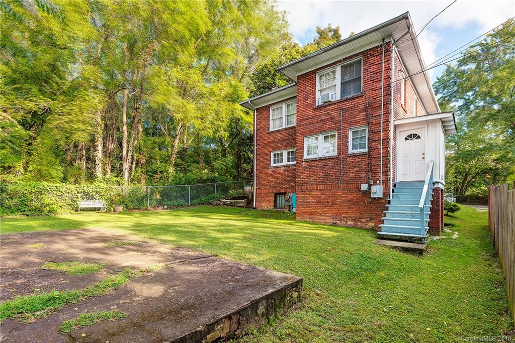 12 Furman Court Asheville NC 28801
