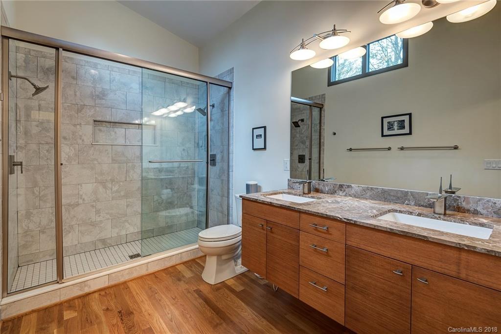 13 Pine Tree Road Asheville NC 28804