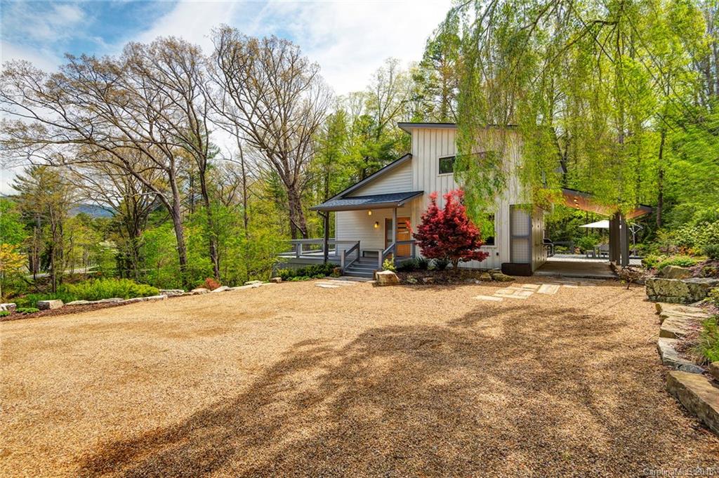 13 Pine Tree Road Asheville NC 28804