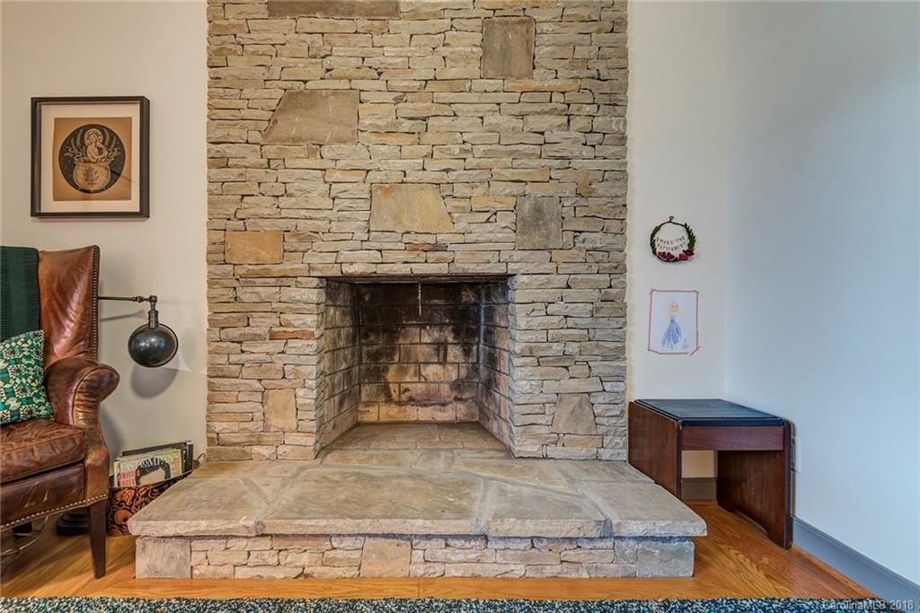 13 Pine Tree Road Asheville NC 28804