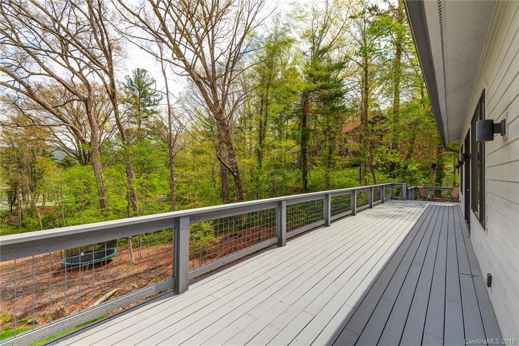 13 Pine Tree Road Asheville NC 28804