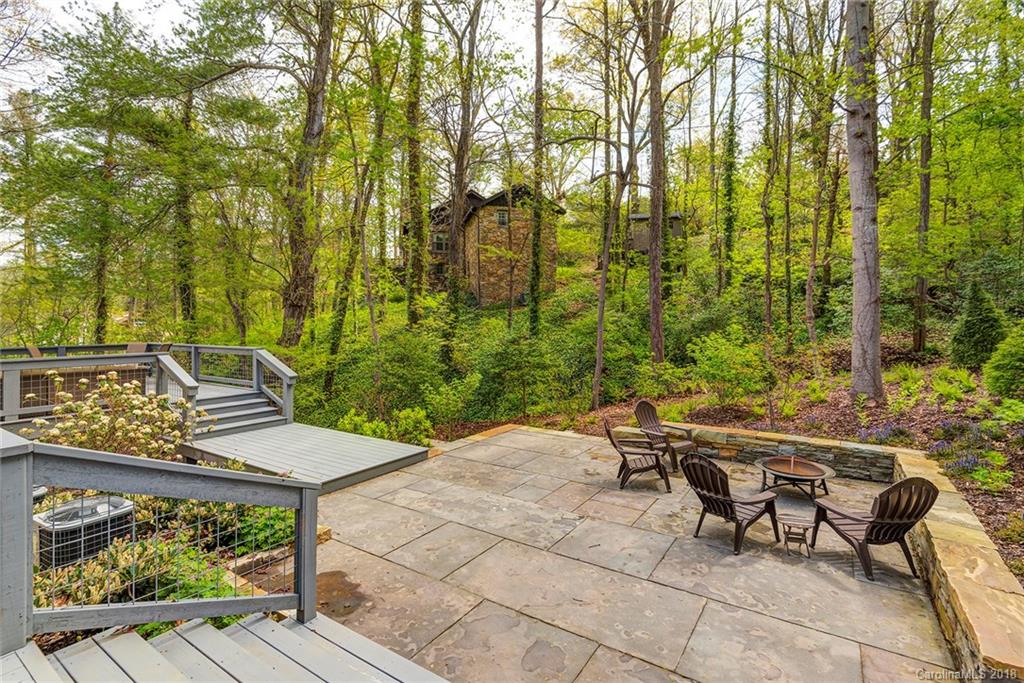 13 Pine Tree Road Asheville NC 28804