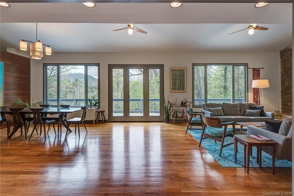 13 Pine Tree Road Asheville NC 28804