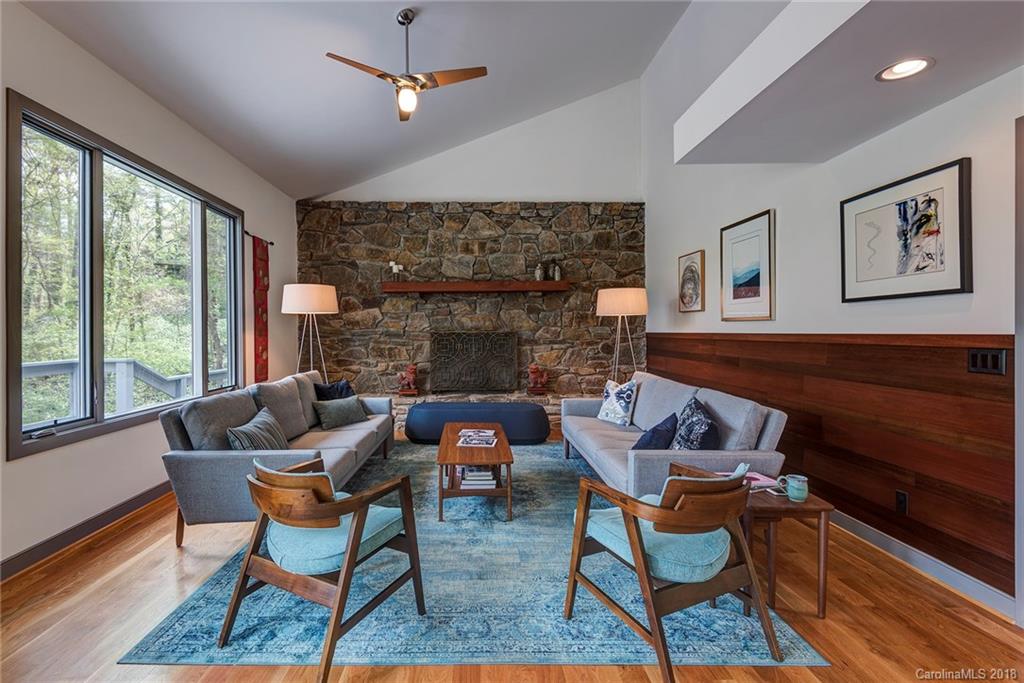 13 Pine Tree Road Asheville NC 28804