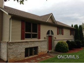 19 Pleasant Run Asheville NC 28806