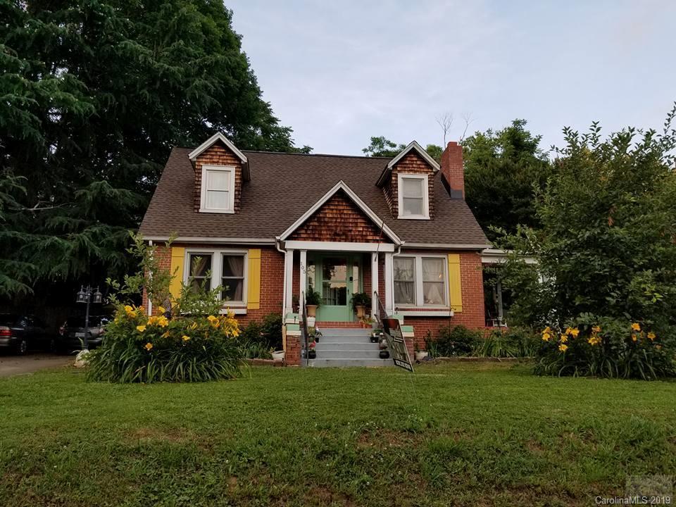 105 South Anderson Street Morganton NC 28655