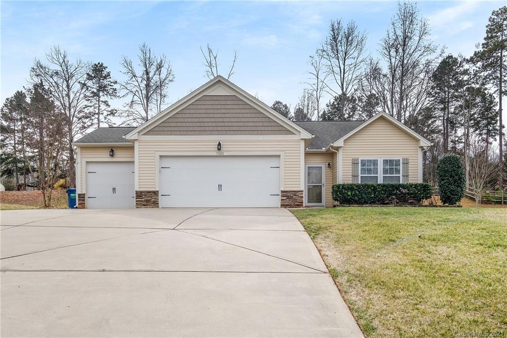 7101 Friar Tuck Lane Mint Hill NC 28227