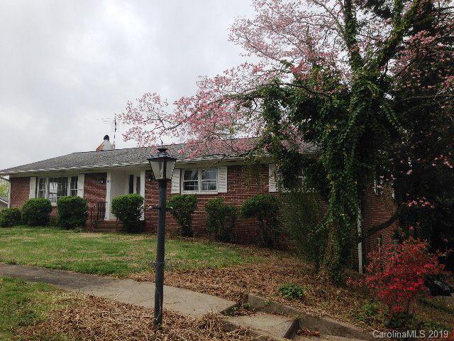 5913 Holiday Shores Avenue Nebo NC 28761