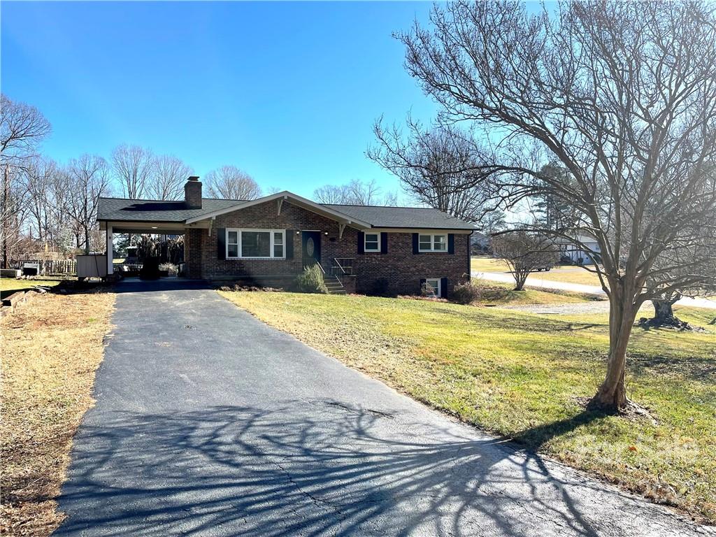 189 Crestwood Loop Taylorsville NC 28681
