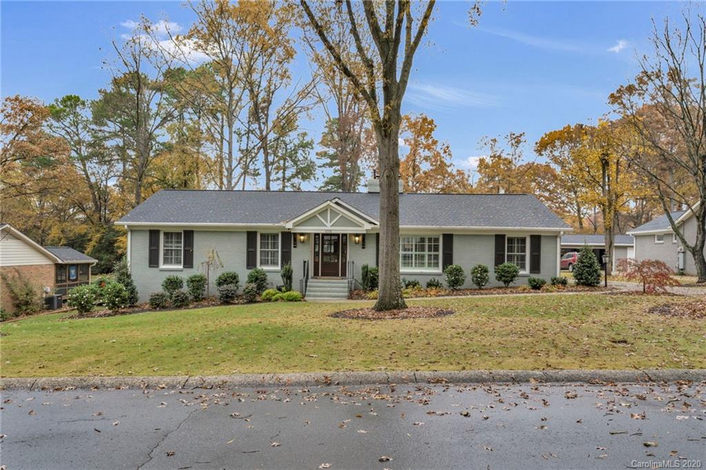 1011 Shady Bluff Drive Charlotte NC 28211