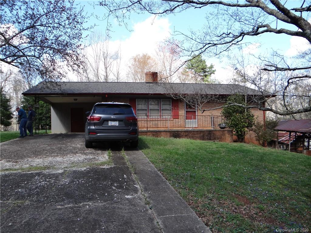 2815 8th Avenue Se Hickory NC 28602