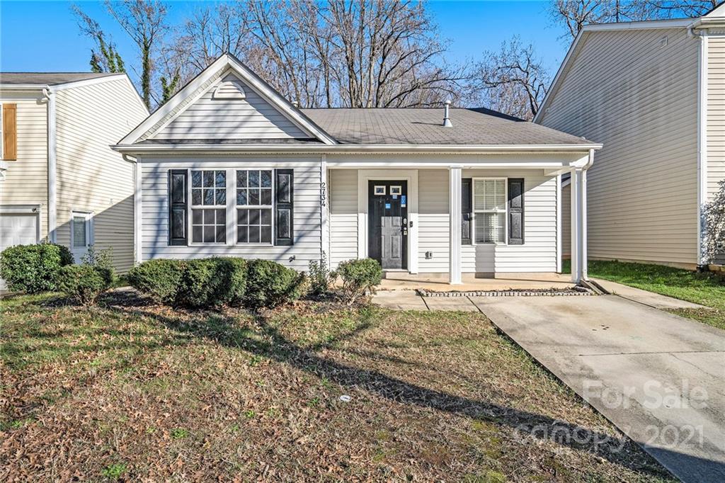 2734 Meadow Knoll Drive Charlotte NC 28269