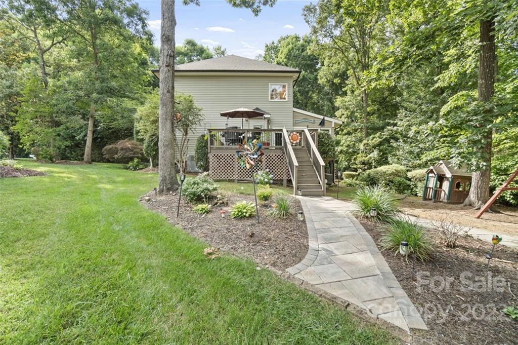 136 Pebble Brook Lane Mooresville NC 28117