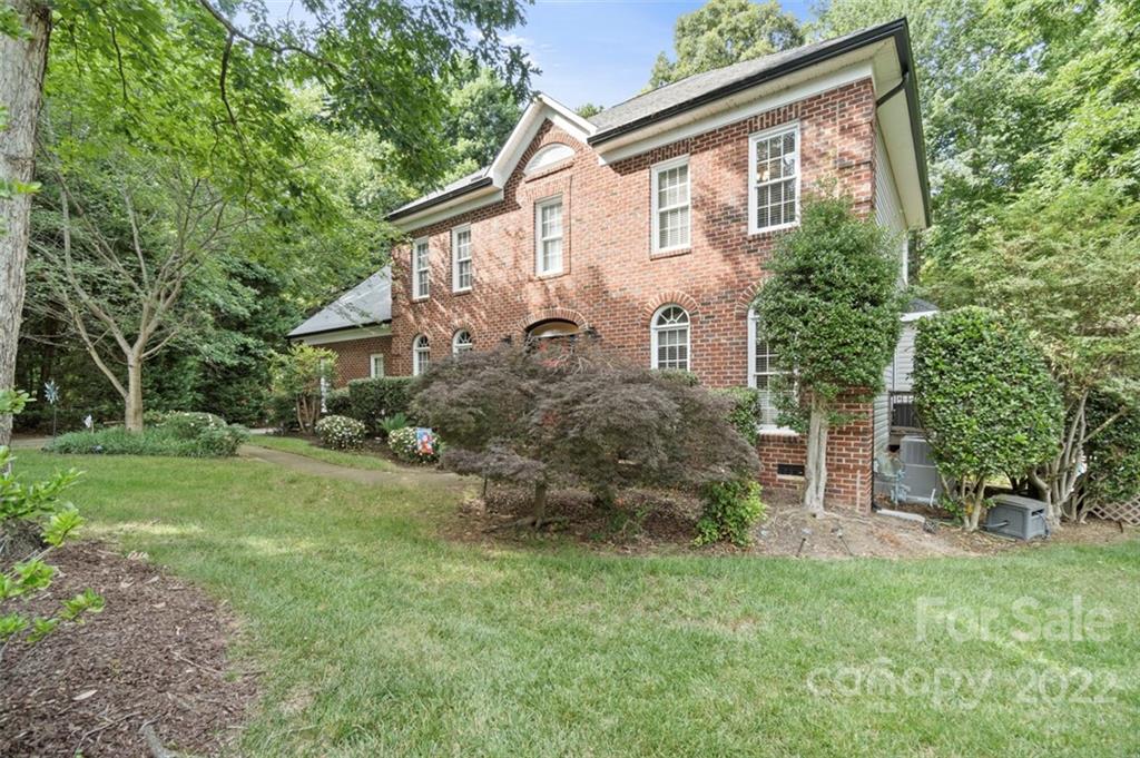 136 Pebble Brook Lane Mooresville NC 28117