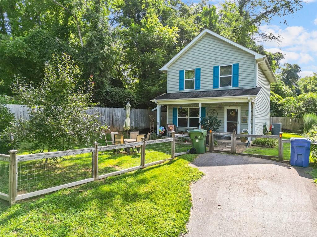 7 Dogwood Lane Asheville NC 28803