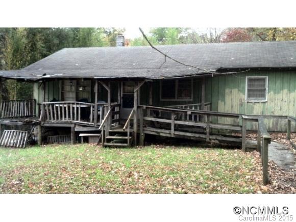10238 Canada Road Tuckasegee NC 28783