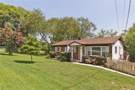 277 Hi Alta Avenue Asheville NC 28806