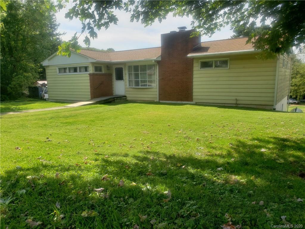 39 Dewey Avenue Canton NC 28716