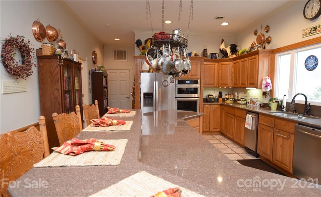 437 Humpback Mountain Road Spruce Pine NC 28777