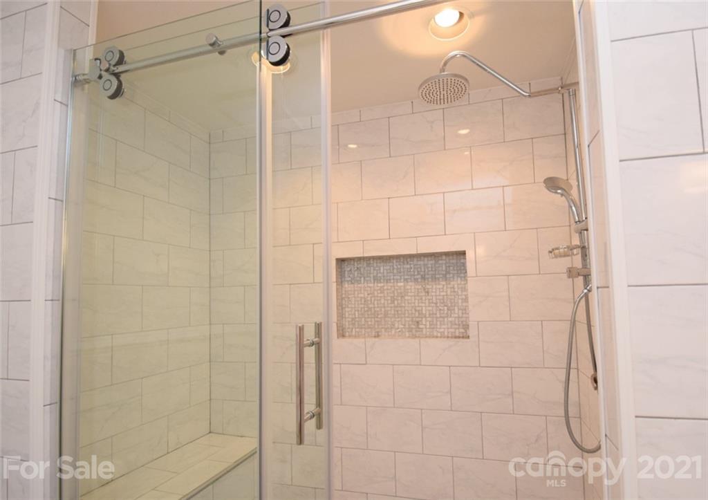 437 Humpback Mountain Road Spruce Pine NC 28777
