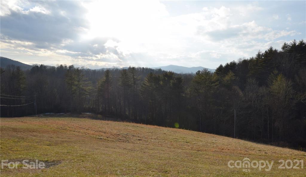 437 Humpback Mountain Road Spruce Pine NC 28777