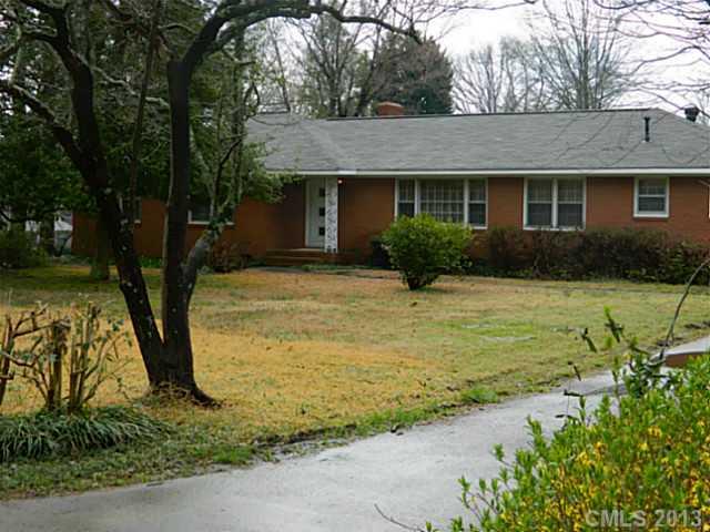 6608 Elmwood Circle Charlotte NC 28214