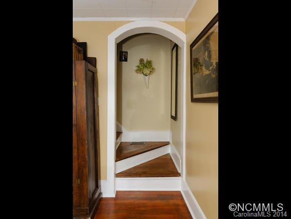 79 Middlemont Avenue Asheville NC 28806