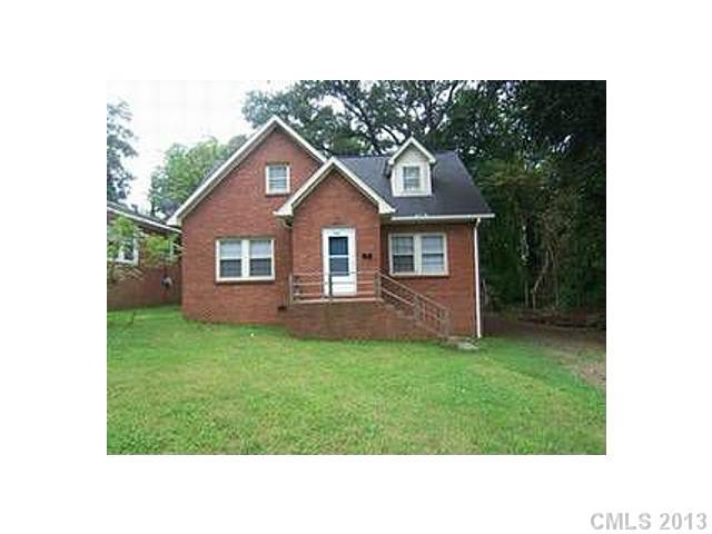 712 Tennyson Drive Charlotte NC 28208