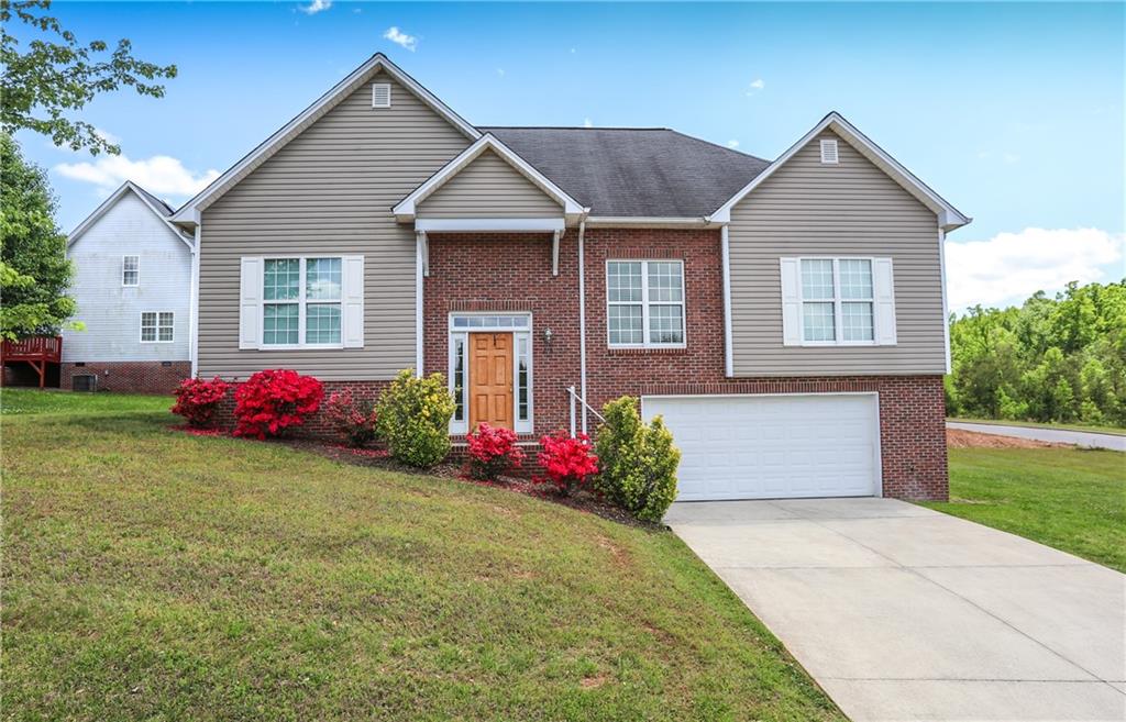204 18th Avenue Se Hickory NC 28602