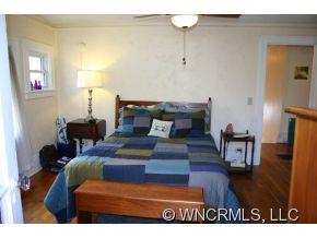 54 Holland Street Asheville NC 28801