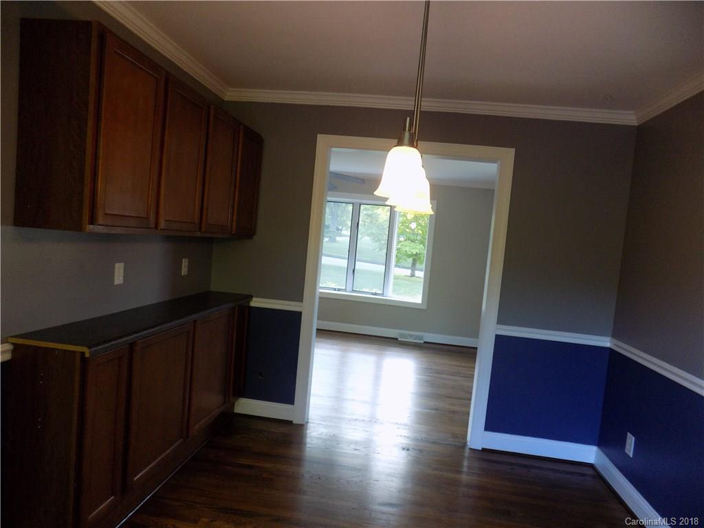 300 Donnybrook Drive Asheville NC 28806