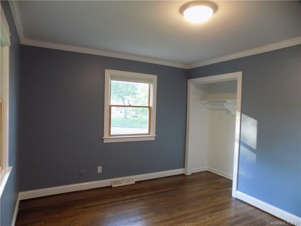 300 Donnybrook Drive Asheville NC 28806