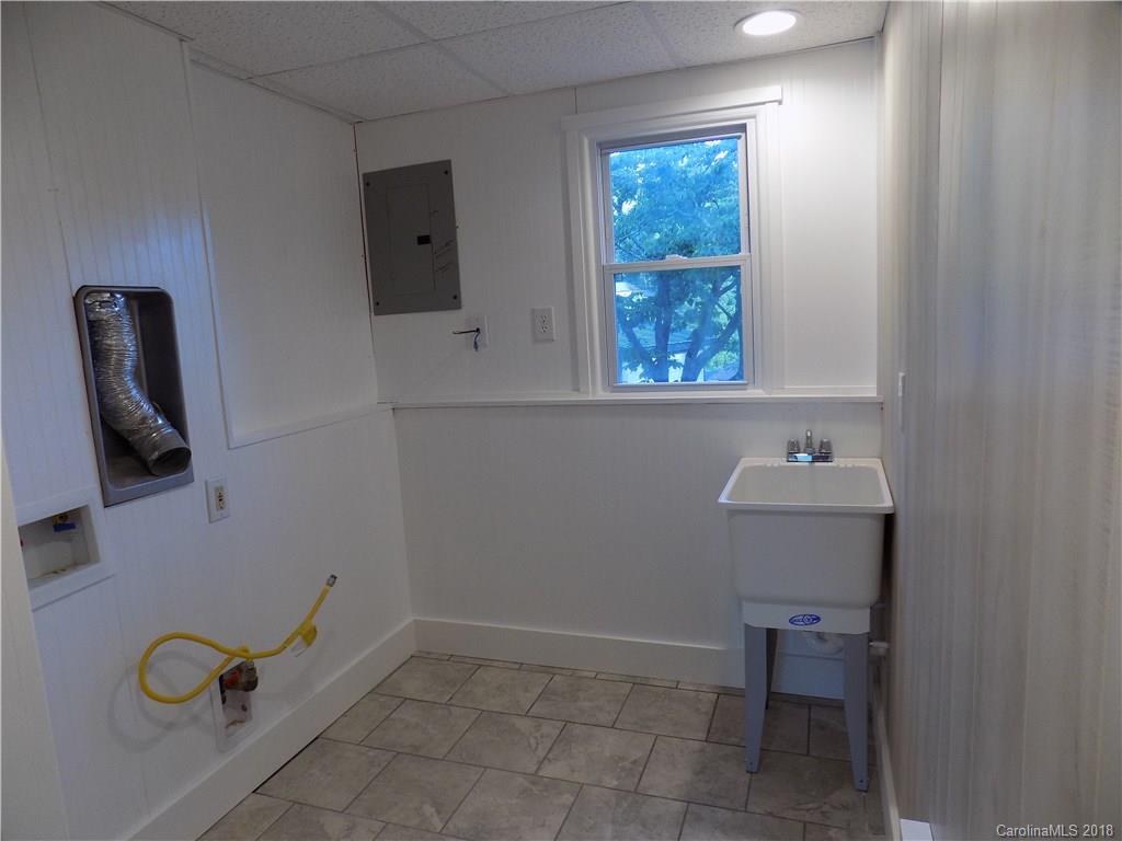300 Donnybrook Drive Asheville NC 28806