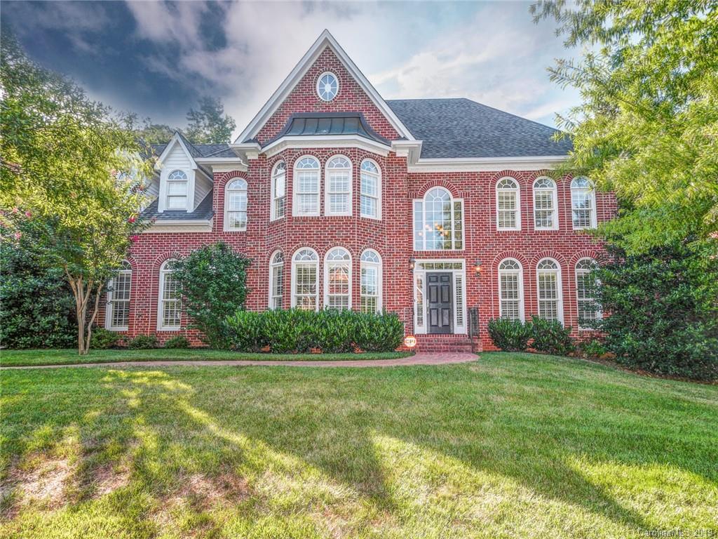 1137 Lost Oak Road Charlotte NC 28270