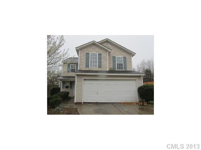 1316 Winding Branch Court Charlotte NC 28216