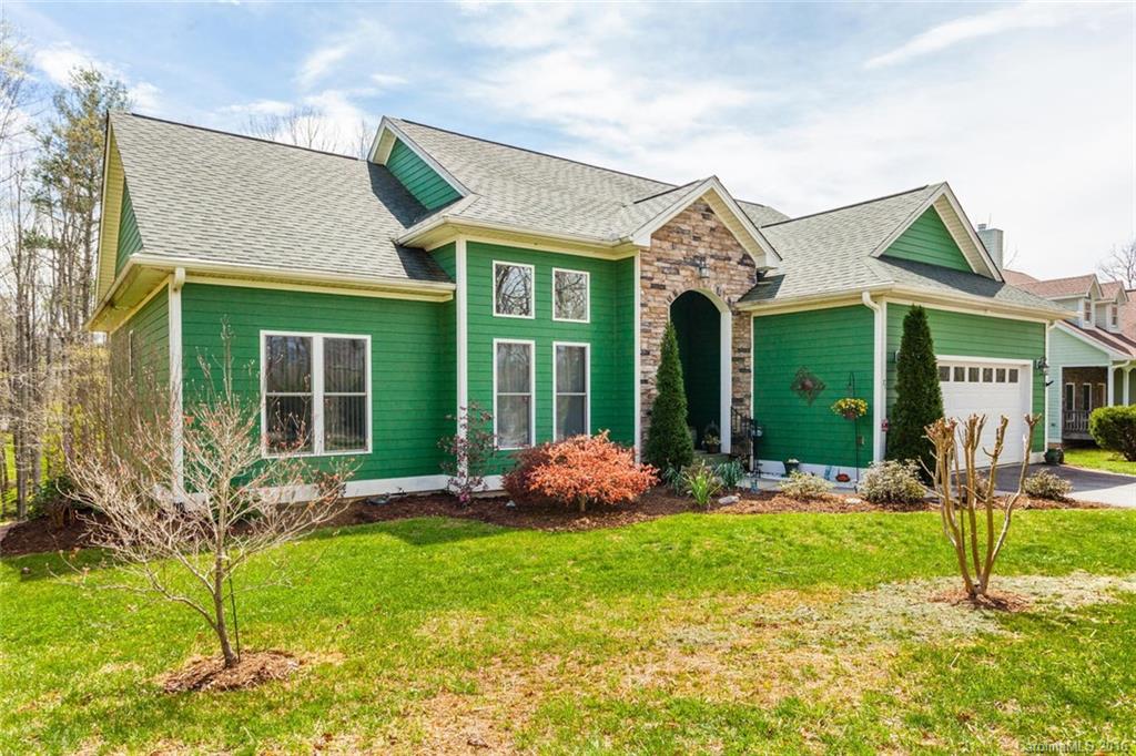 71 Noble Road Fairview NC 28730