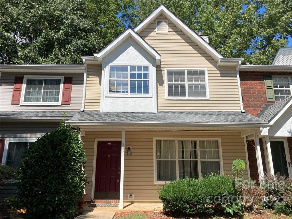 5824 Prescott Court Charlotte NC 28269