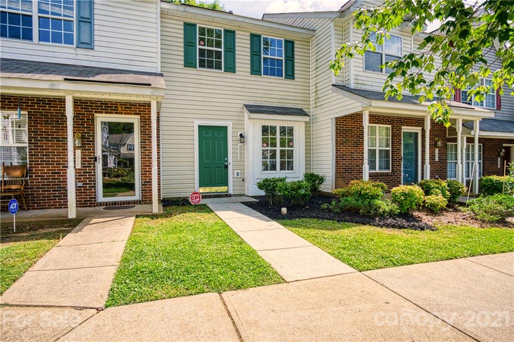 7859 Petrea Lane Charlotte NC 28227