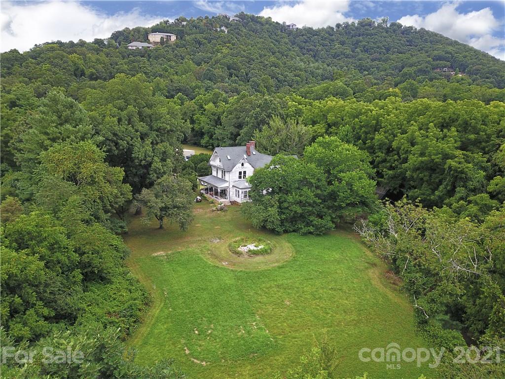 51 Hamburg Mountain Road Weaverville NC 28787